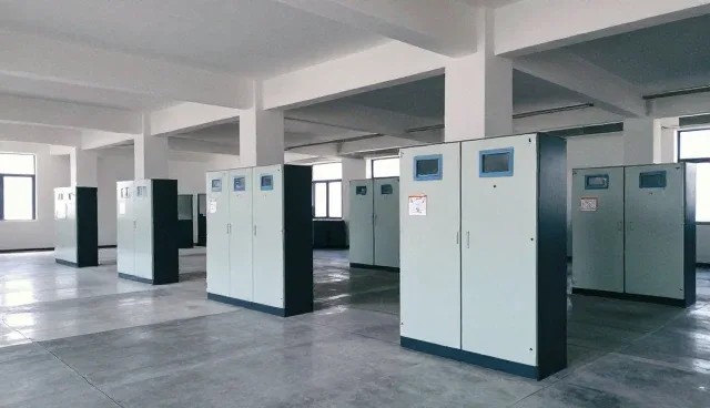 高压配电设备配件选型中的关键考量因素